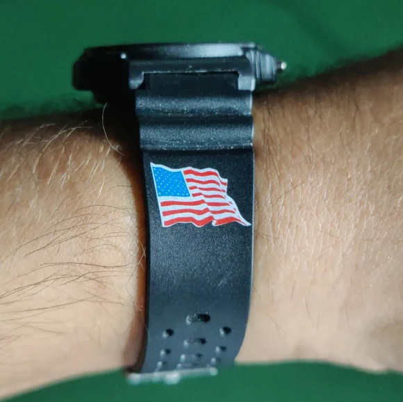 Vintage Sports Watch - Picture 3 of 4